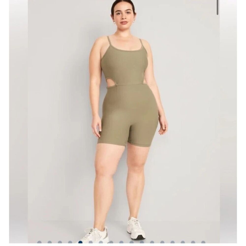 Old Navy PowerSoft Cutout-Waist Bodysuit Women 4X Green Pilates Yoga Shorts NWT